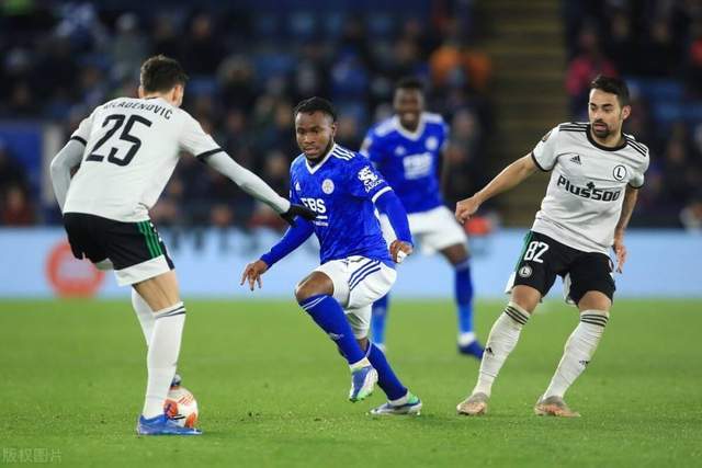 周琦20+20皮特森空砍60+12+7 广东险胜吉林